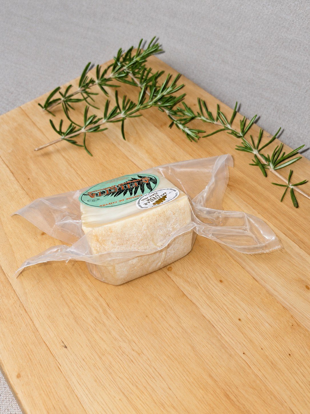 Tomme de Chèvre - Portion sous vide - 250g – Image 4